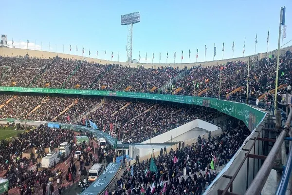İran'da en büyük Kur'ani etkinlik ve Gazze'ye destek gösterisi düzenlendi