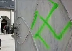 Des croix gammées sur le chantier d’une mosquée d’Indre-et-Loire