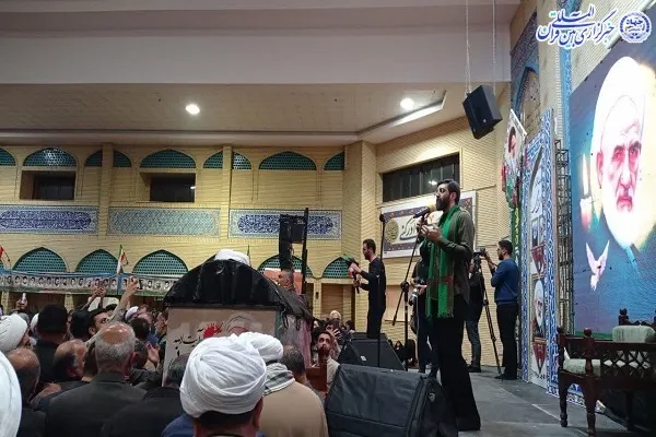آیین وداع با پیکر مطهر آیت الله شهید عباسعلی سلیمانی در مصلی نماز جمعه بابلسر