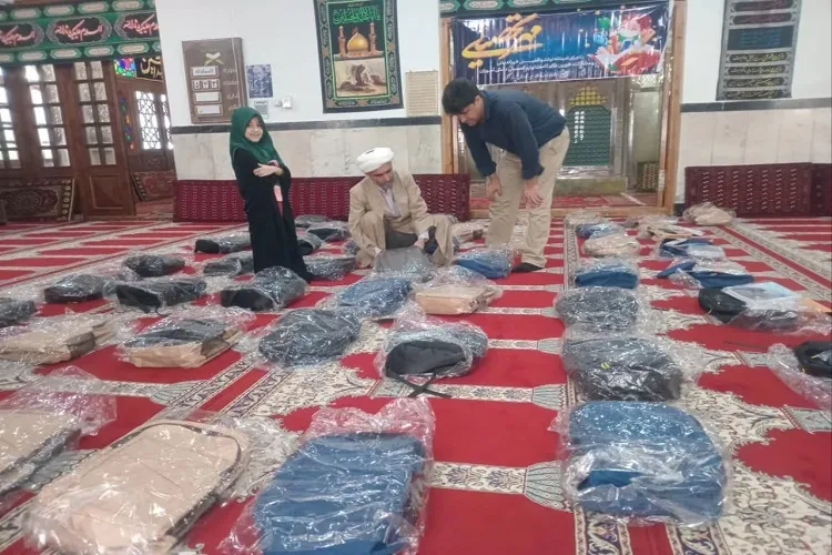 توزیع 58 بسته کمک تحصیلی در آستانه اشرفیه