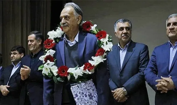مفاخر فرهنگ و ادب چهارمحال و بختیاری تجلیل شدند