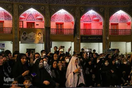 حسینیه ایران؛ شام غریبان در در حرم شاهچراغ (ع)