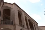 با قدم زدن در این باغ به عمق تاریخ سفر ‌کنید