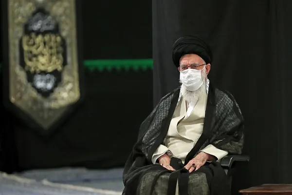 مراسم عزاداری شهادت امام سجاد(ع) با حضور رهبر معظم انقلاب برگزار شد