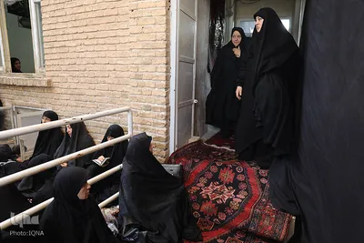 بیش از یک قرن روضه خانگی در خانه برقعی