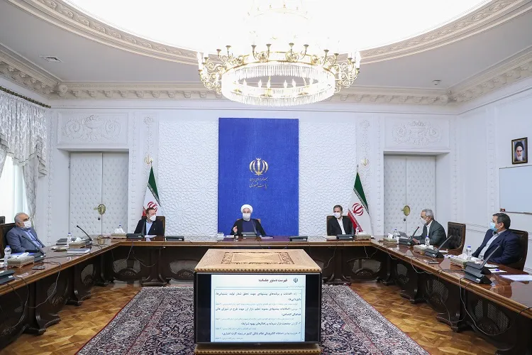 بررسی برنامه‌های دستگاه‌ها برای تحقق شعار پشتیبانی و مانع‌زدایی از مسیر تولید