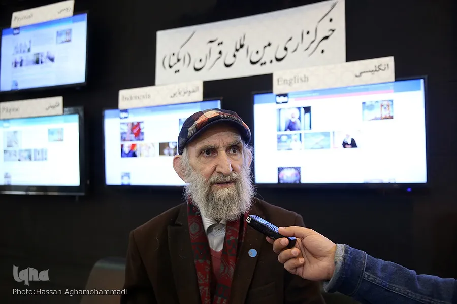 خواندن تفسیر علامه طباطبایی برایم لذتبخش است