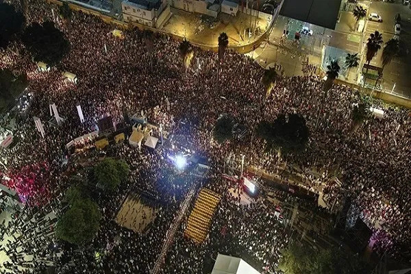 La libération des prisonniers palestiniens et des manifestations massives contre Netanyahu