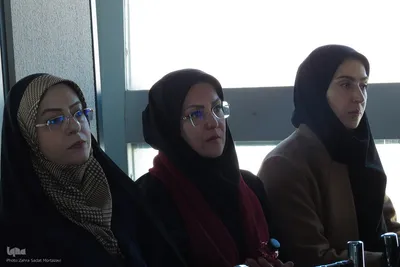 آیین رونمایی از کتاب «سپهر ملکوت» در مصلای اصفهان