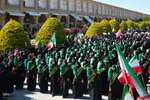 هم‌آوایی بانوان نصف‌ جهان در دفاع از وطن