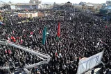 خروش مردم همدان در پی شهادت حضرت آیت‌‌الله العظمی سیدعلی حسینی خامنه‌ای