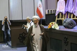 حجت الاسلام والمسلمین کاظم صدیقی، امام جمعه موقت تهران در جشن ایثار