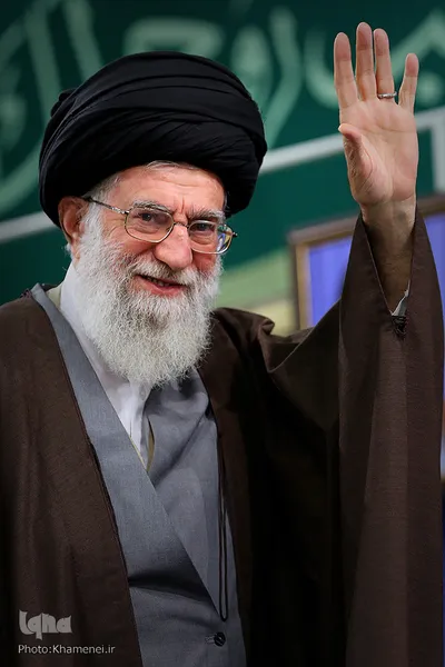 دیدار اعضای انجمن‌های اسلامی دانش‌آموزان با رهبر انقلاب