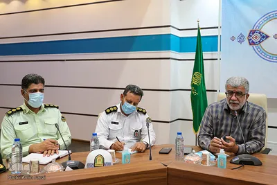 نشست برنامه های دهه کرامت‎ - شیراز