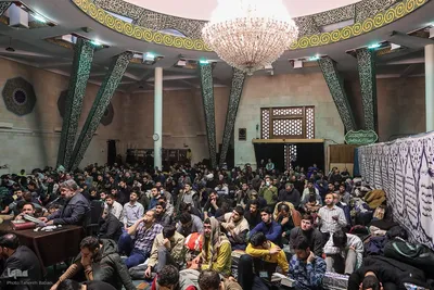 مراسم اعمال ام داوود در مسجد دانشگاه تهران