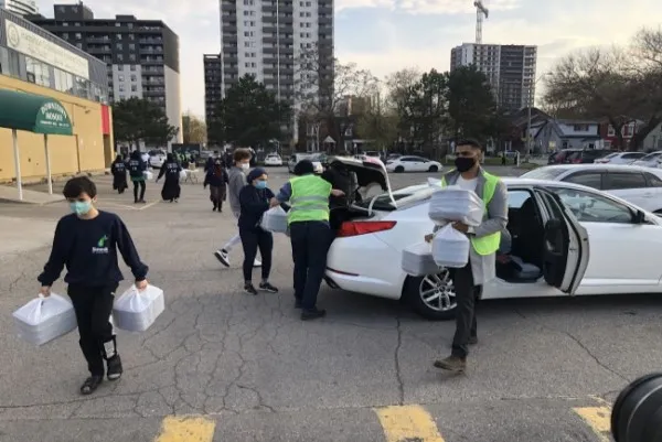 Kanada'da mobil iftar