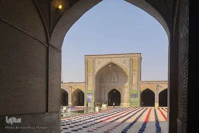 آیین توزیع ۱۵۰۰۰نوشت افزار میان دانش‌آموزان بی‌بضاعت فارس