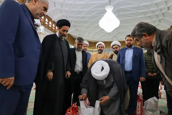 رزمایش اهدای ۱۰ هزار بسته معیشتی در تبریز