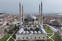 Selimiye Camii'ni 2 milyon kişi ziyaret etti
