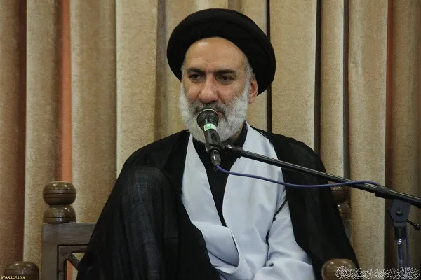 سردار سلیمانی حق را در دفاع از نظام جمهوری اسلامی می‌دانست