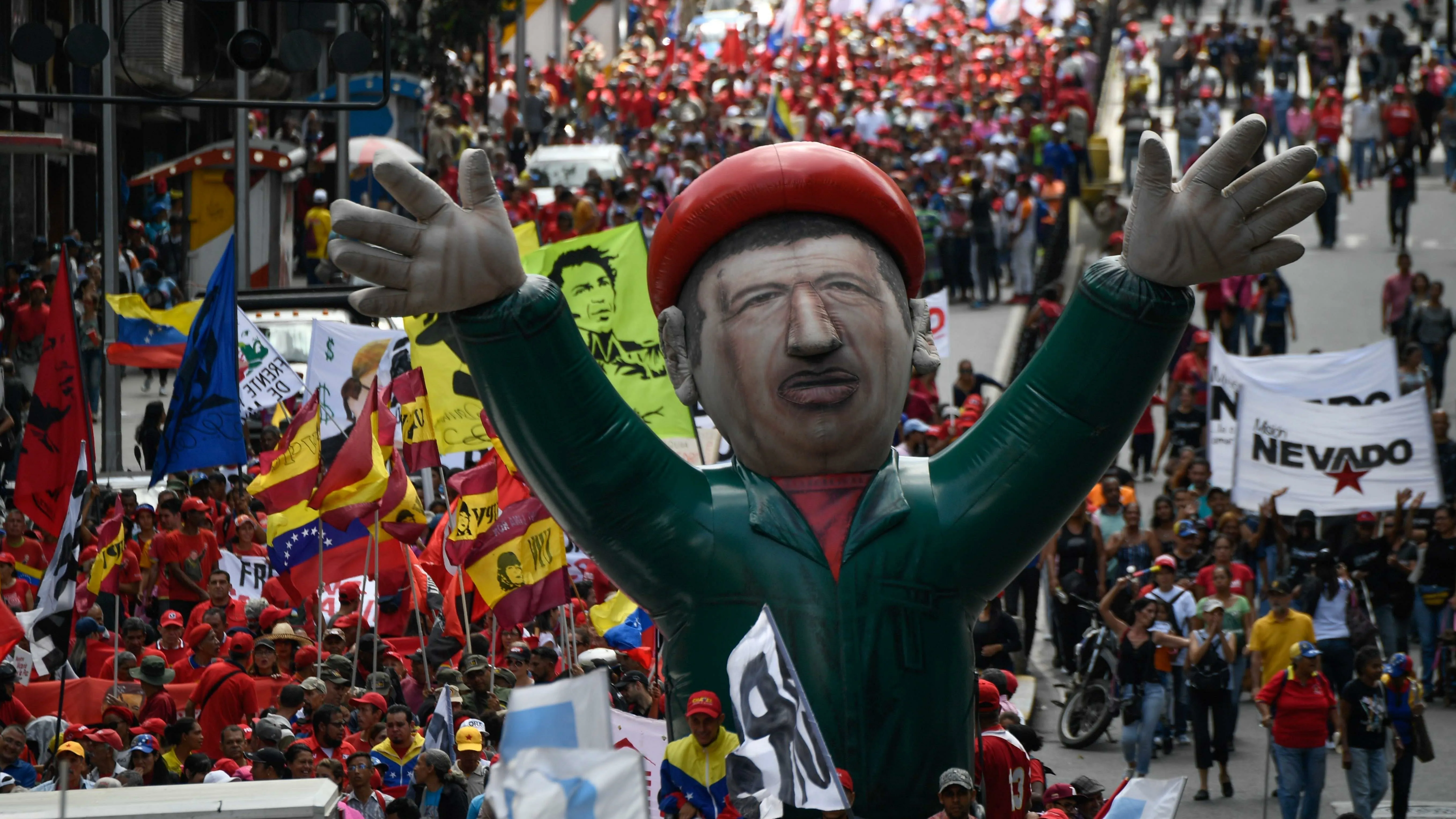 Venezolanos marchan en rechazo al imperialismo norteamericano