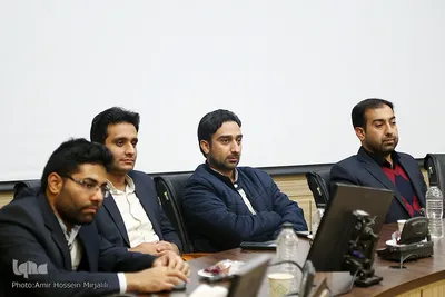 نشست هم اندیشی مهران فاطمی استاندار یزد با اصحاب رسانه‎‎