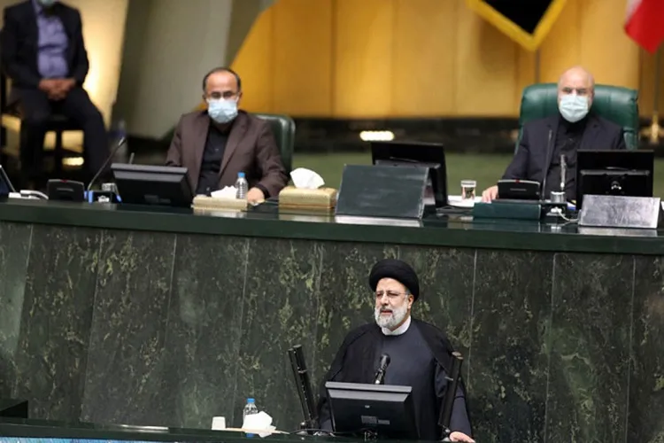 جلوه‌هایی از گشایش در وضعیت کشور مشاهده می‌شود / شایستگی؛ اساس انتصابات در دولت