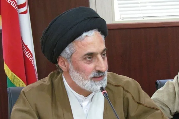 توجه به منابع مورد اعتماد در کتابی به قلم به آیت‌الله امینی
