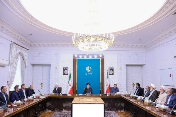تأکید رئیس جمهور بر یافتن راهکارهای اجرای کامل قانون اساسی