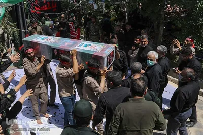 مراسم خاکسپاری پیکر مطهر سردار شهید حاج عبدالله اسکندری در شیراز‎‎