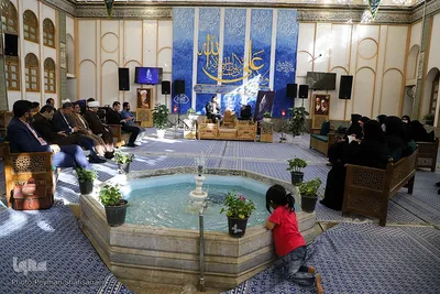 جشنواره ملی شعر نیکوکاری در ایستگاه اصفهان