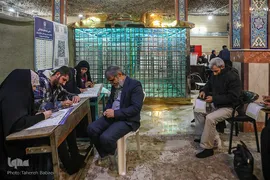 جلوه‌هایی از حضور پرشور مردم در ساعات پایانی انتخابات