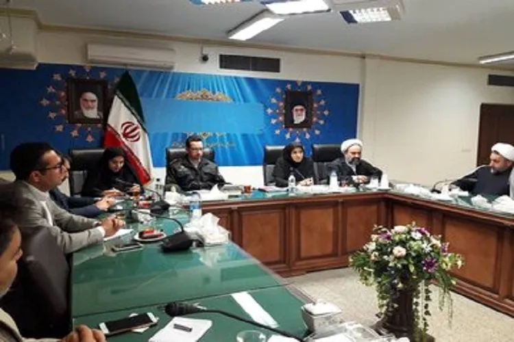 استفاده از شبکه‌های اجتماعی از حالت استاندارد خارج شده است