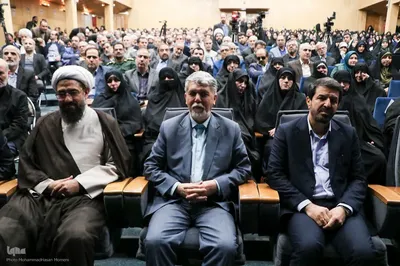 اختتامیه کنگره ملی بانوی مبارز و انقلابی(خواهر دباغ) در همدان‎
