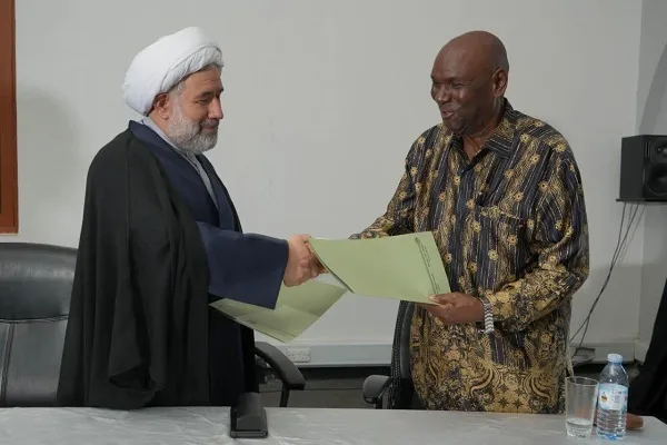امضای تفاهم‌نامه همکاری بین دانشگاه ملی کامپالا و جامعةالمصطفی