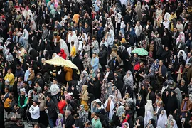 تحویل سال ۱۴۰۳ در حرم امام رضا(ع)