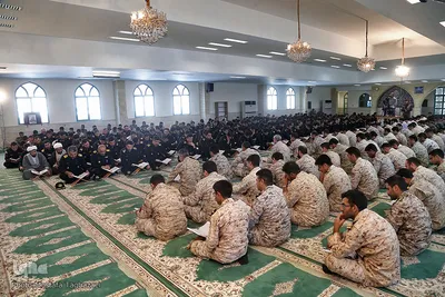 محفل انس با قرآن کاروان قرآنی انقلاب در شهرستان جاسک