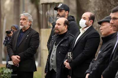 کاشت درخت توسط هنرمندان در فرهنگسرای نیاوران