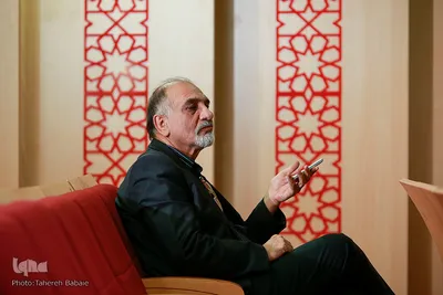 نشست رونمایی از کتاب «کلمات طاهر»