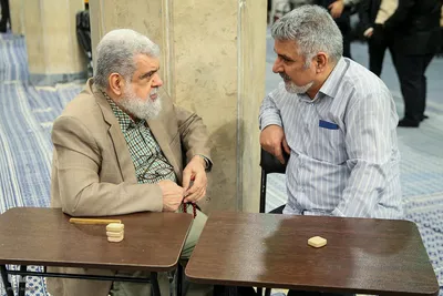 دیدار جمعی از شاعران و اهالی فرهنگ و ادب فارسی با ر هبر معظم انقلاب