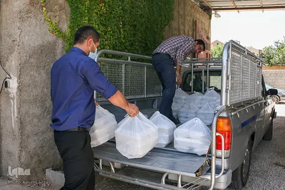 اطعام نیازمندان در روز عید غدیر از محل موقوفات شیراز
