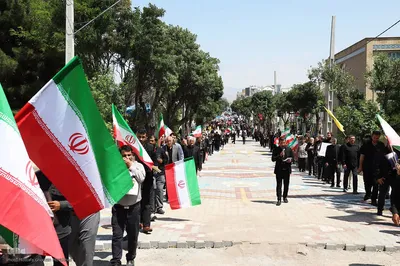 ویژه برنامه همگام با تشییع کنندگان آقای شهید ایران در اهر
