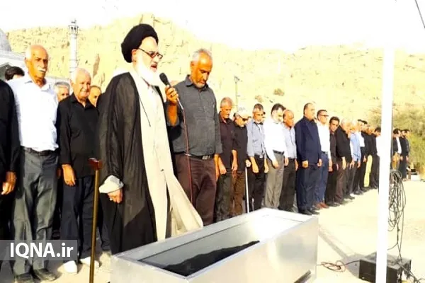 پیکر مادر سردار «غلامحسین قاسمی» در جوار فرزند شهیدش آرام گرفت