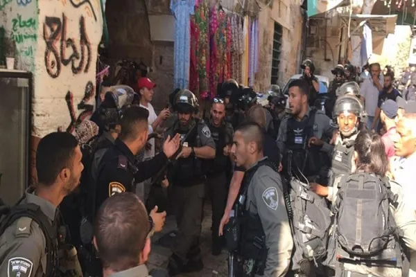زخمی‌شدن ده‌ها فلسطینی در راهپیمایی حمایت از پیامبر(ص) مسجدالاقصی