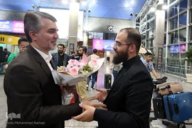 استقبال از «علیرضا بیژنی» رتبه دوم مسابقات قرآن مالزی