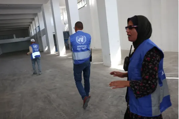 UNRWA’dan Siyonist rejimin engellemesine rağmen Gazze’ye yardım