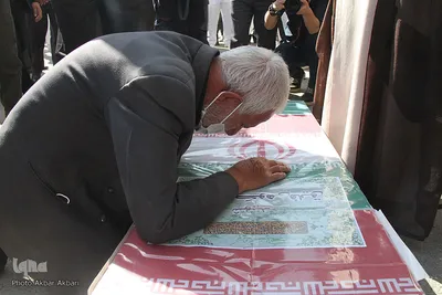 تشییع پیکر شهید سانحه کنارک در شهرکرد