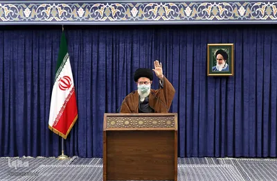 دیدار رهبر معظم انقلاب اسلامی با مردم قم