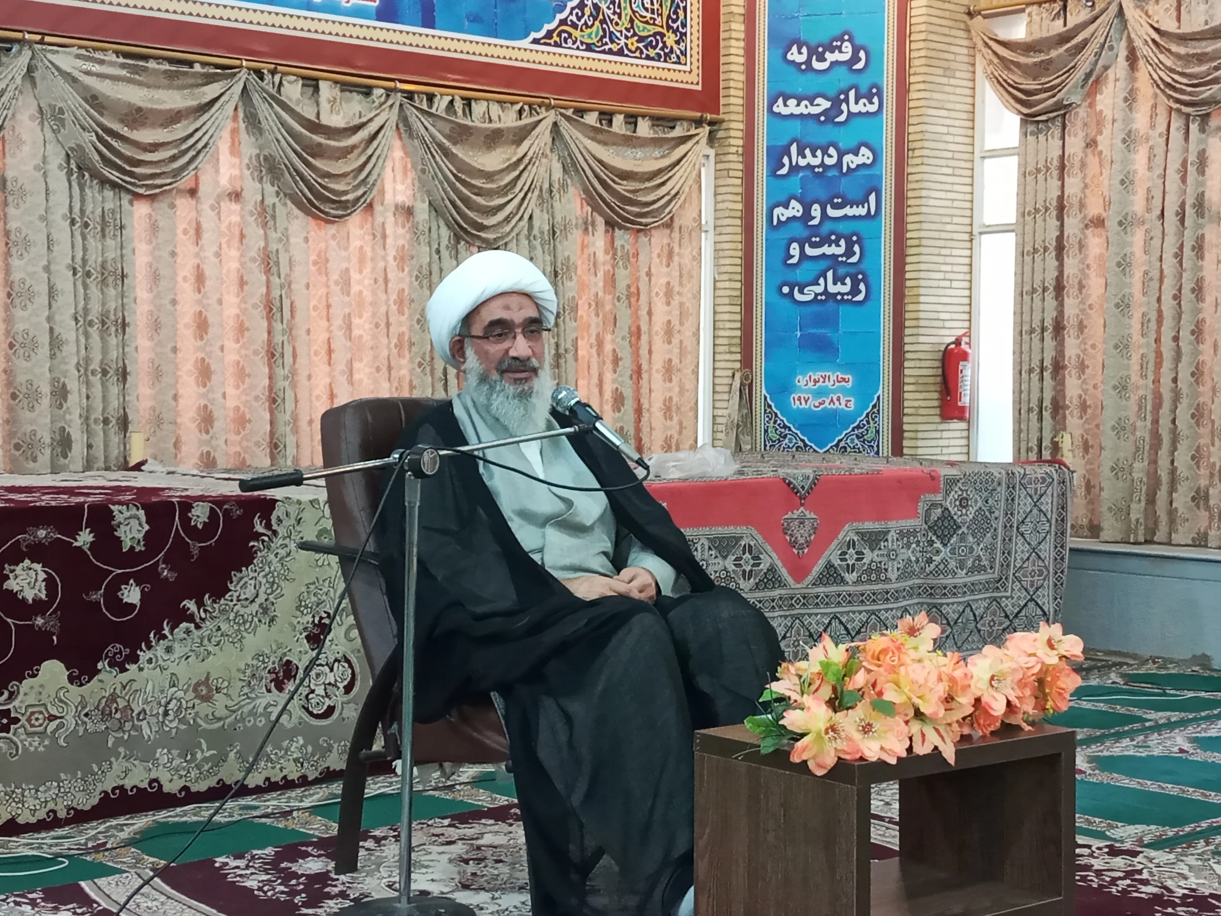 سفره افطاری مقام معظم رهبری در مصلای نمازجمعه بوشهر برگزار شد + عکس