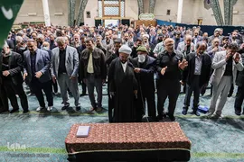  تشییع پیکر مرحوم عماد افروغ در مسجد دانشگاه تهران
